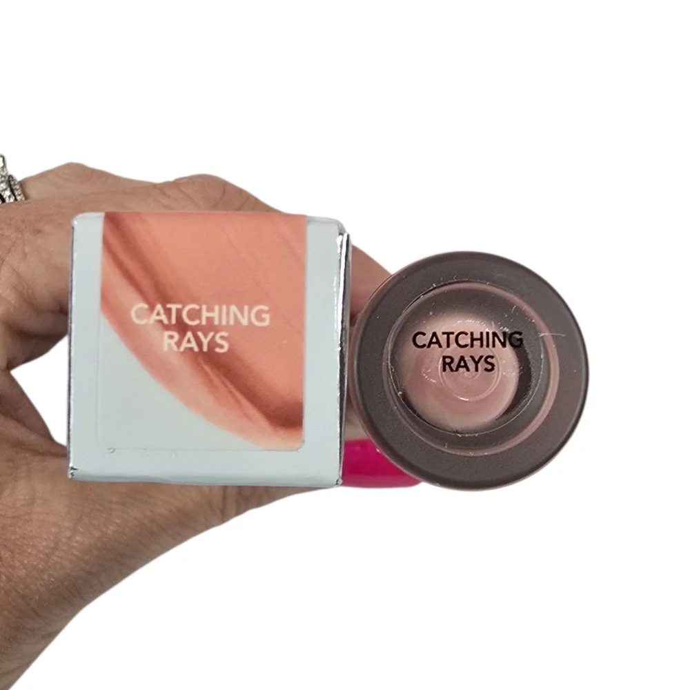 Buxum Full-on Plumping‎ Matte Lip Color Catching Rays NEW